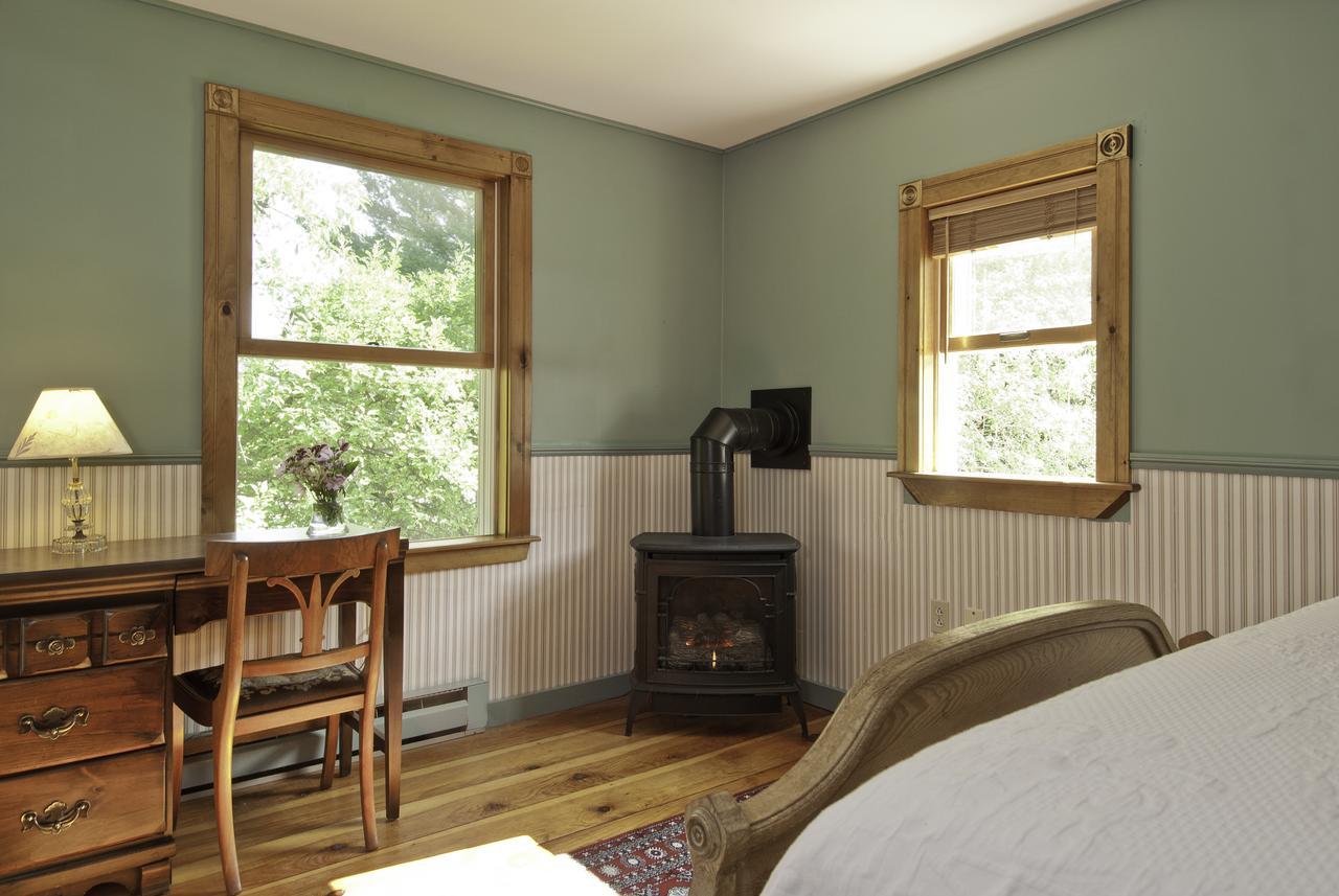 Golden Stage Inn Proctorsville 외부 사진