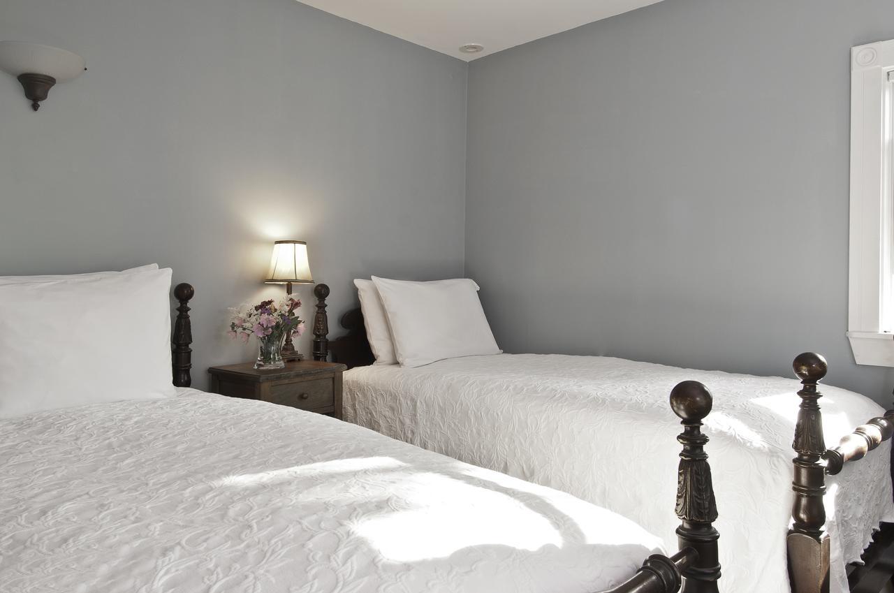 Golden Stage Inn Proctorsville 외부 사진