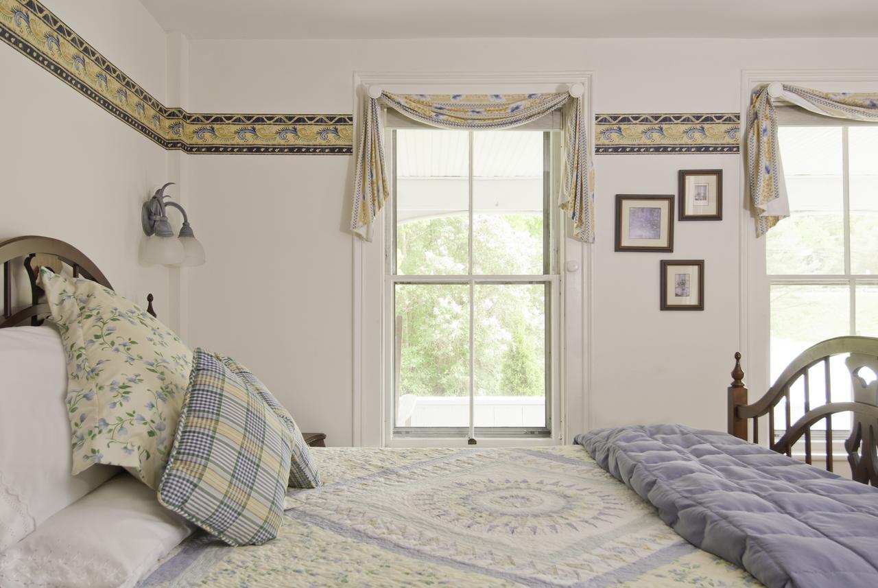 Golden Stage Inn Proctorsville 외부 사진